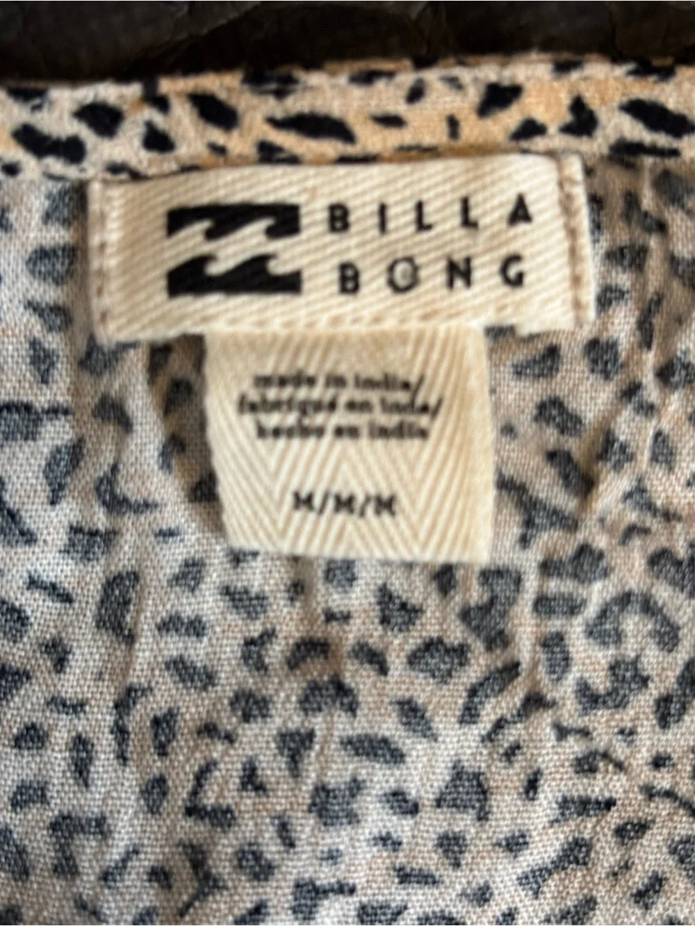 Billabong Women’s Printed Peplum Long Sleeve Blouse | Size Medium | Boho Tie Nec